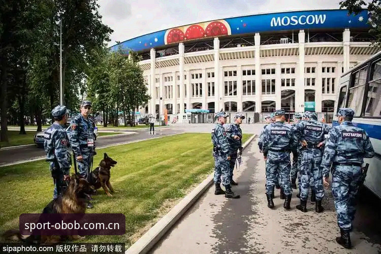 世界杯安保新动向：英国警员赴美仅三人，OB体育平台揭秘背后创新策略